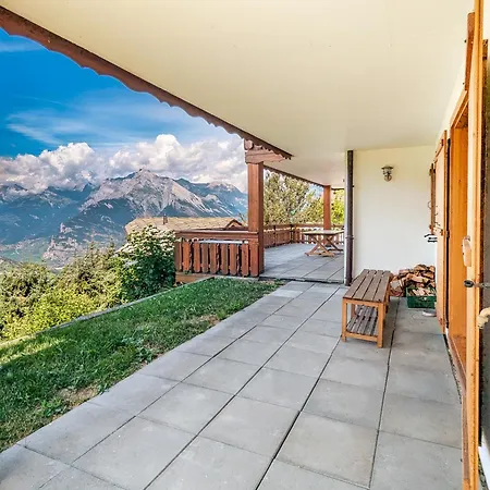 Paisible Cheminee, Terrasse, Jardin, Vue Epoustouflante Apartament *