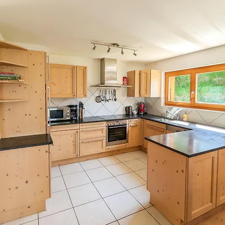 شقة Paisible Cheminee, Terrasse, Jardin, Vue Epoustouflante فييسوناز