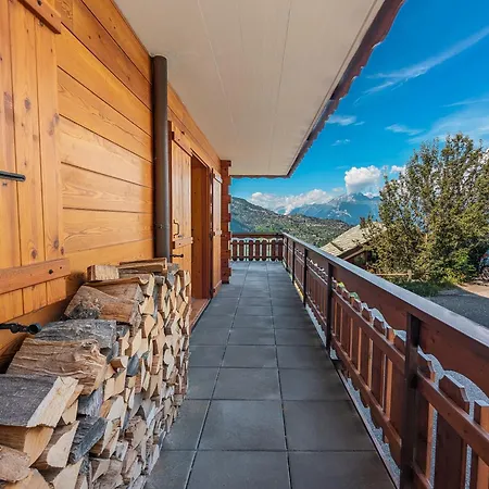 Apartment Paisible Cheminee, Terrasse, Jardin, Vue Epoustouflante *