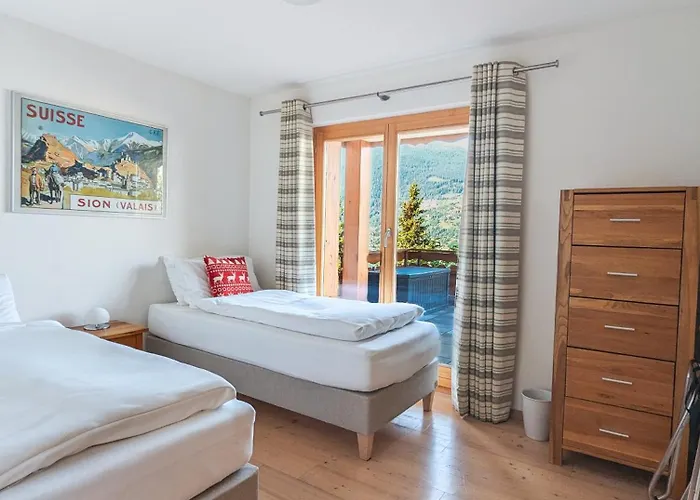 Paisible Cheminee, Terrasse, Jardin, Vue Epoustouflante * Veysonnaz